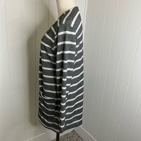 B Flawless Women's Size Large Grey White Striped Open Front Cardigan Sweater - Picture 8 of 12